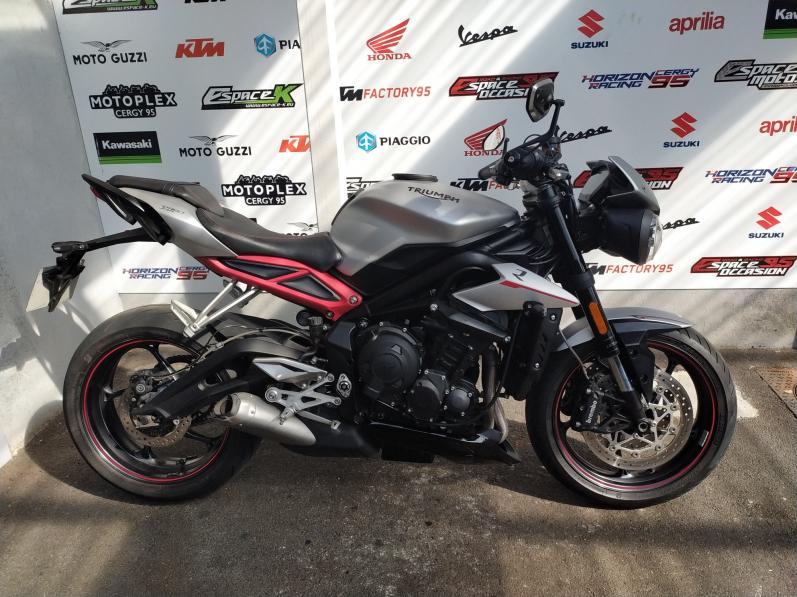 TRIUMPH STREET TRIPLE 765 R