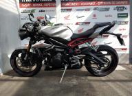 TRIUMPH STREET TRIPLE 765 R