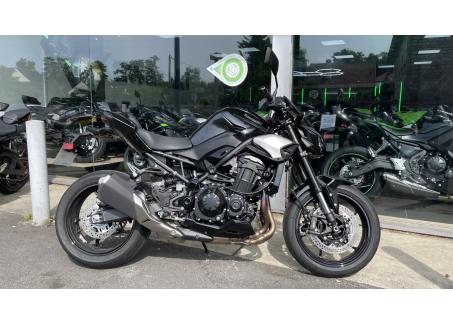 KAWASAKI Z900 + Pack Performance