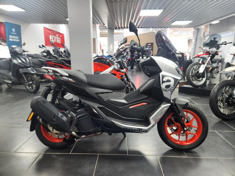 APRILIA SR 125 GT SPORT 